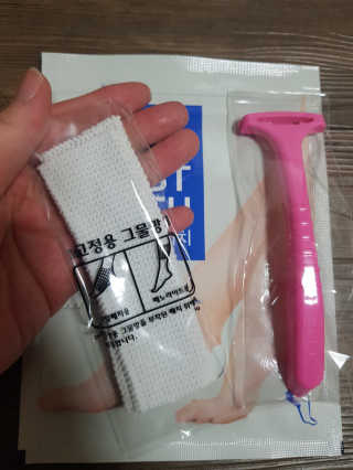 라보타치 베노라이트 + 풋 모이스트 패치 — 5점을 준 리뷰어가 2020년 10월 올린 사용 사진