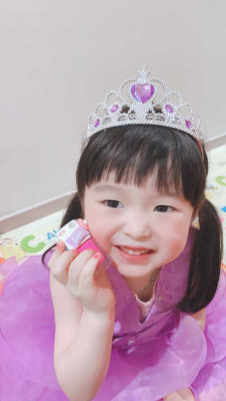 꼬메맘마 아쿠아 네일컬러 미니몬 키트 — 5점을 준 리뷰어가 2020년 4월 올린 사용 사진
