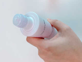 어글리프루프 에센스 스탑디어글리 레드모먼트 에센스 120ml — 5점을 준 리뷰어가 2020년 11월 올린 사용 사진