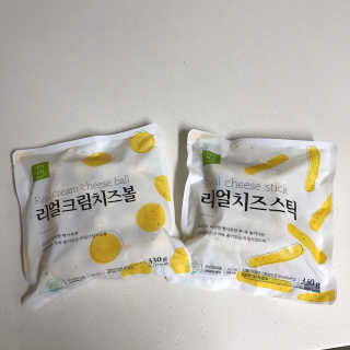 가치식탁 리얼치즈스틱, 리얼크림치즈볼 — 5점을 준 리뷰어가 2020년 8월 올린 사용 사진