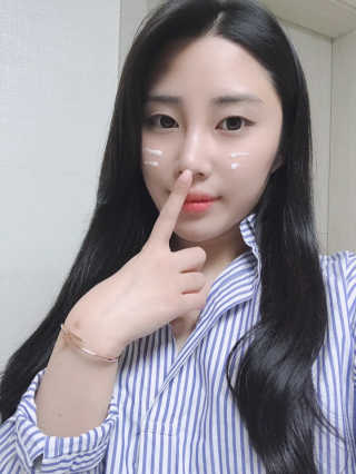 어글리프루프 세럼 스탑디어글리 딥 컨템플레이션 30ml — 4점을 준 리뷰어가 2020년 11월 올린 사용 사진