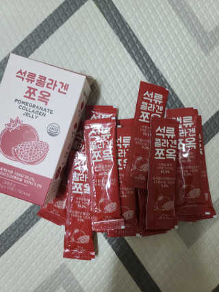 조은약초 석류콜라겐 석류즙 석류쪼옥 젤리 스틱 15포 x 20g — 5점을 준 리뷰어가 2020년 7월 올린 사용 사진