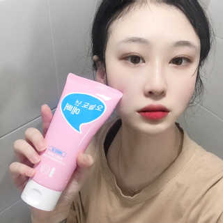 IO 아이오 오늘도 넌 예뻐 - 데일리딥 클렌징폼 — 5점을 준 리뷰어가 2020년 12월 올린 사용 사진