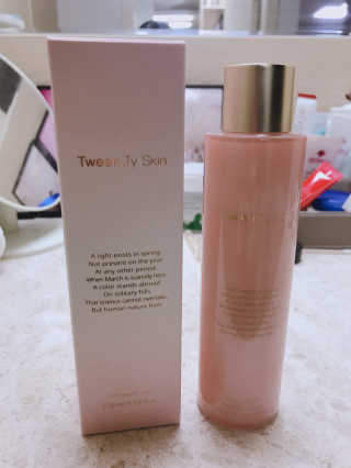 Tween.Ty Skin 트웬티스킨 뉴트리 토너 프리미엄 라인 — 5점을 준 리뷰어가 2020년 11월 올린 사용 사진
