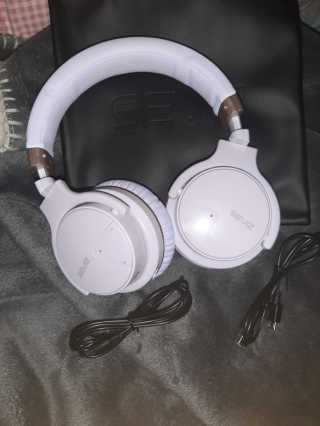 SEVIZ Bluetooth Headphones 10 3color — 5점을 준 리뷰어가 2020년 8월 올린 사용 사진