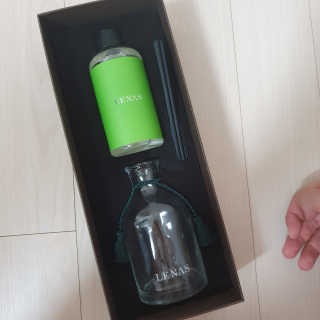 레나스 프리미엄 아로마 디퓨저 200ml  [1SET] — 4점을 준 리뷰어가 2020년 10월 올린 사용 사진