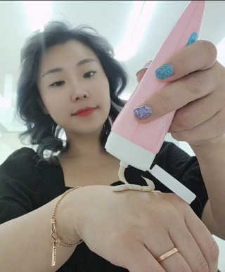 IO 아이오 오늘도 넌 예뻐 - 데일리딥 클렌징폼 — 5점을 준 리뷰어가 2020년 10월 올린 사용 사진
