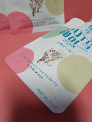 [꾸콤] 참참 OOTD쉐이크 고단백 일주일세트 50g x 5 — 5점을 준 리뷰어가 2020년 11월 올린 사용 사진