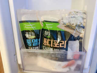 [풀무원] 자연의 감칠맛 통디포리, 통멸치 다시팩 세트 — 5점을 준 리뷰어가 2020년 5월 올린 사용 사진