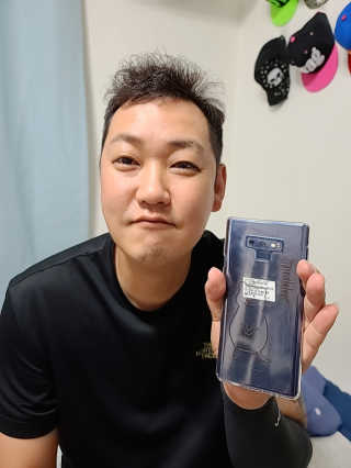 알파카케이스 라인 쿼카 투명 젤리 폰케이스 — 5점을 준 리뷰어가 2020년 6월 올린 사용 사진