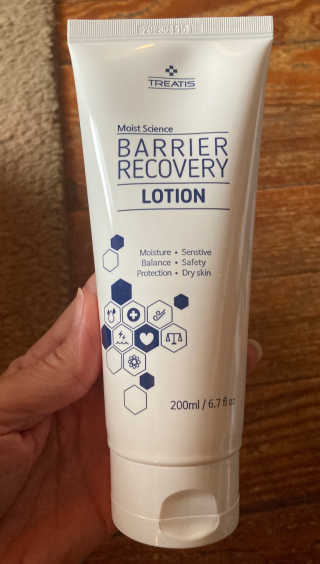 트리티스 [TREATIS] Barrier Recovery Lotion 200ml — 5점을 준 리뷰어가 2020년 10월 올린 사용 사진