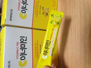 이너미인 VITAMIN-C 700 — 5점을 준 리뷰어가 2020년 9월 올린 사용 사진