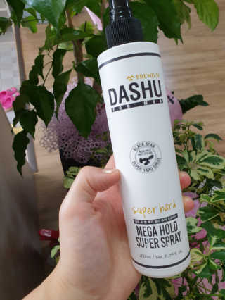 다슈코리아 다슈 포 맨 프리미엄 메가 홀드 슈퍼 스프레이 250ml — 5점을 준 리뷰어가 2020년 8월 올린 사용 사진