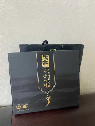 헬스업_천명진프리미엄홍삼스틱_10ml x 30포 — 5점을 준 리뷰어가 2020년 8월 올린 사용 사진