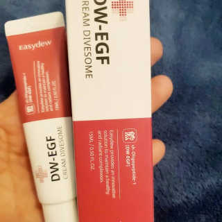 이지듀 Easydew DW-EGF 크림 Divesome 0.5 fl oz — 5점을 준 리뷰어가 2021년 9월 올린 사용 사진