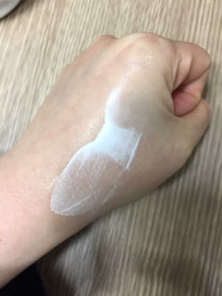 인그람스 캠퍼 크림 오리지널 300ml — 4.5점을 준 리뷰어가 2020년 4월 올린 사용 사진