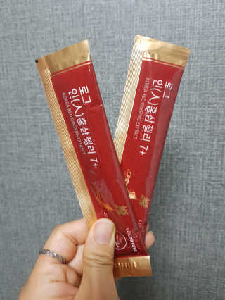 로그네이처 로그 인 홍삼젤리 7+ — 5점을 준 리뷰어가 2020년 7월 올린 사용 사진