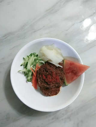 [해주냉면] 신천맛집 매운 비빔냉면 2인분 + 무절임 — 3점을 준 리뷰어가 2020년 5월 올린 사용 사진