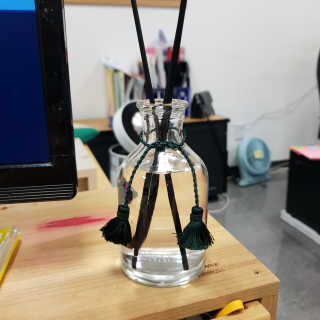 레나스 프리미엄 아로마 디퓨저 200ml  [1SET] — 4.5점을 준 리뷰어가 2020년 6월 올린 사용 사진