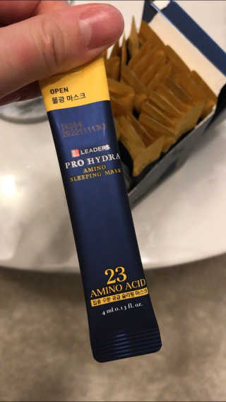 리더스코스메틱 리더스 프로 하이드라 아미노 슬리핑 마스크 — 5점을 준 리뷰어가 2020년 11월 올린 사용 사진