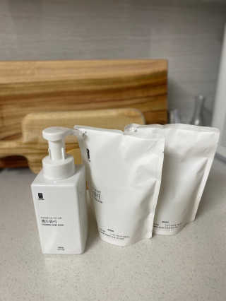 [생활공작소]핸드워시 용기 500ml 1개+리필 400ml 2개 — 5점을 준 리뷰어가 2020년 8월 올린 사용 사진