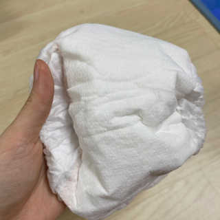 오브맘 밤 프리미엄 아기 기저귀 팬티형 밴드형 — 4.5점을 준 리뷰어가 2020년 11월 올린 사용 사진