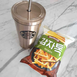 마켓오 감자톡 허브솔트맛/매콤달콤맛 — 5점을 준 리뷰어가 2020년 6월 올린 사용 사진