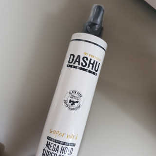 다슈코리아 다슈 포 맨 프리미엄 메가 홀드 슈퍼 스프레이 250ml — 5점을 준 리뷰어가 2020년 6월 올린 사용 사진