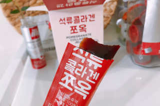 조은약초 석류콜라겐 석류즙 석류쪼옥 젤리 스틱 15포 x 20g — 5점을 준 리뷰어가 2020년 9월 올린 사용 사진