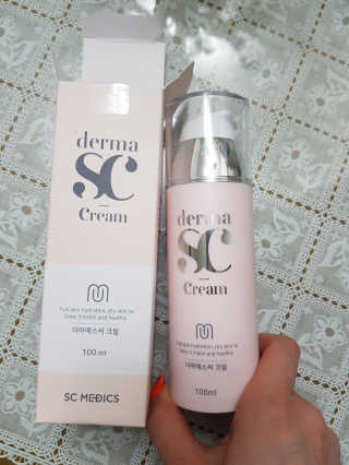derma SC-Cream 더마에스씨 크림 100ml — 5점을 준 리뷰어가 2020년 4월 올린 사용 사진