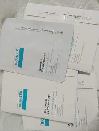 바이오믹 BIOMEEK SENSIMETIC SOOTHING MASK.S — 5점을 준 리뷰어가 2020년 6월 올린 사용 사진