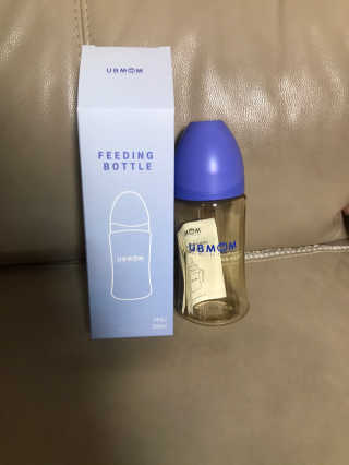 유비맘 PPSU 젖병 노꼭지_260ml_컬러 랜덤 발송 — 5점을 준 리뷰어가 2020년 10월 올린 사용 사진