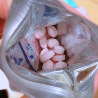 입 냄새 완화에 도움을 주는 에티켓 캔디 복숭아맛 앳캔디 — 4점을 준 리뷰어가 2020년 11월 올린 사용 사진