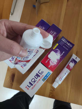 봄날연구소 부광 네오메드치약 3개 — 4점을 준 리뷰어가 2020년 12월 올린 사용 사진