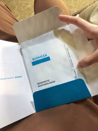 바이오믹 BIOMEEK SENSIMETIC SOOTHING MASK.S — 5점을 준 리뷰어가 2020년 6월 올린 사용 사진