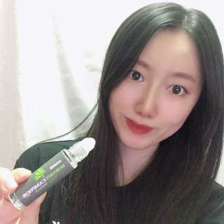 짜이디 야몽_허브로만든 힐링 아로마오일 — 4점을 준 리뷰어가 2020년 10월 올린 사용 사진