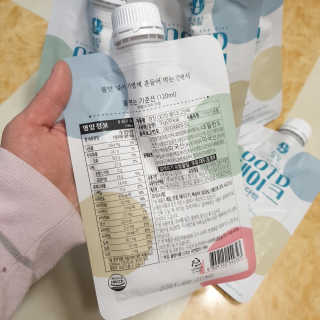 [꾸콤] 참참 OOTD쉐이크 고단백 일주일세트 50g x 5 — 5점을 준 리뷰어가 2020년 11월 올린 사용 사진