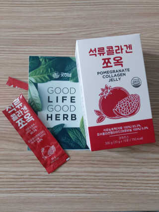 조은약초 석류콜라겐 석류즙 석류쪼옥 젤리 스틱 15포 x 20g — 4점을 준 리뷰어가 2020년 9월 올린 사용 사진