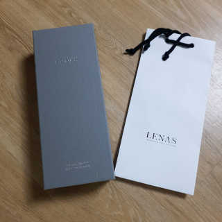 레나스 프리미엄 아로마 디퓨저 200ml  [1SET] — 4.5점을 준 리뷰어가 2020년 6월 올린 사용 사진