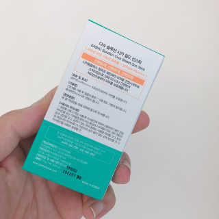 다슈코리아 다슈 솔루션 시카 쉴드 선스틱 — 2점을 준 리뷰어가 2020년 6월 올린 사용 사진