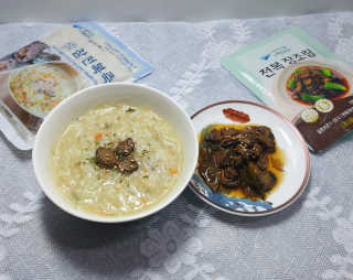 바다는다웰빙이다 완도사랑 전복죽 250g - 2팩 + 전복장조림 2팩 — 5점을 준 리뷰어가 2020년 11월 올린 사용 사진