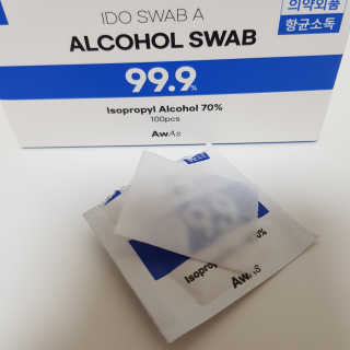 어웨이크어슬립 [AWAS] 알콜스왑 100매 + 세니타이저겔 50매 위생세트 — 5점을 준 리뷰어가 2020년 6월 올린 사용 사진