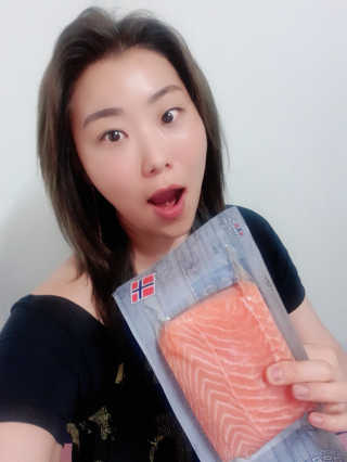 동원산업 항공직송 동원생연어_400g — 5점을 준 리뷰어가 2020년 5월 올린 사용 사진