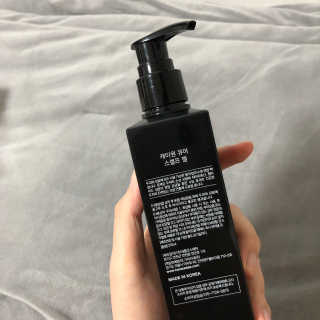 [두피헤어 트리트먼트] 케이원큐어 스켈프 젤 270ml — 2점을 준 리뷰어가 2020년 10월 올린 사용 사진