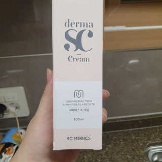 derma SC-Cream 더마에스씨 크림 100ml — 5점을 준 리뷰어가 2020년 4월 올린 사용 사진