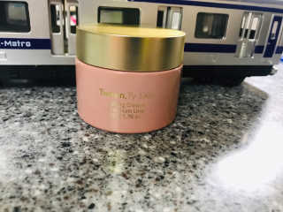 Tween.Ty Skin 트웬티스킨 리프팅 크림 프리미엄 라인 — 5점을 준 리뷰어가 2020년 9월 올린 사용 사진