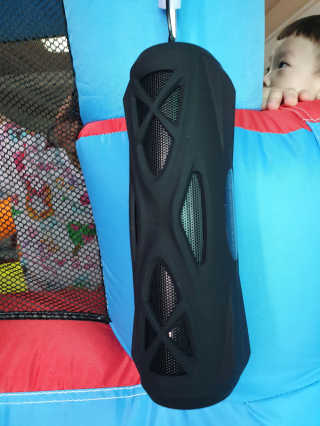 세비즈 무선 블루투스 방수 스피커 BS-OUTDOOR10W — 5점을 준 리뷰어가 2020년 5월 올린 사용 사진