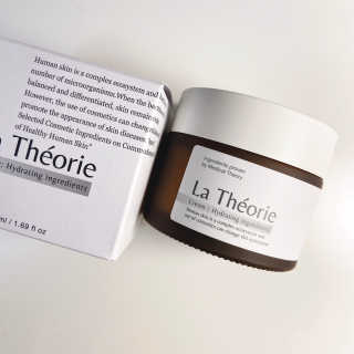 La Theorie Hydrating Ingredients | 하이드레이팅 인그레이디언츠 — 5점을 준 리뷰어가 2020년 5월 올린 사용 사진
