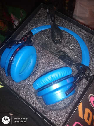 SEVIZ Bluetooth Headphones 10 3color — 5점을 준 리뷰어가 2020년 5월 올린 사용 사진