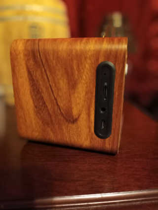 SEVIZ MINI10W 레트로 블루투스 스피커 — 5점을 준 리뷰어가 2020년 9월 올린 사용 사진